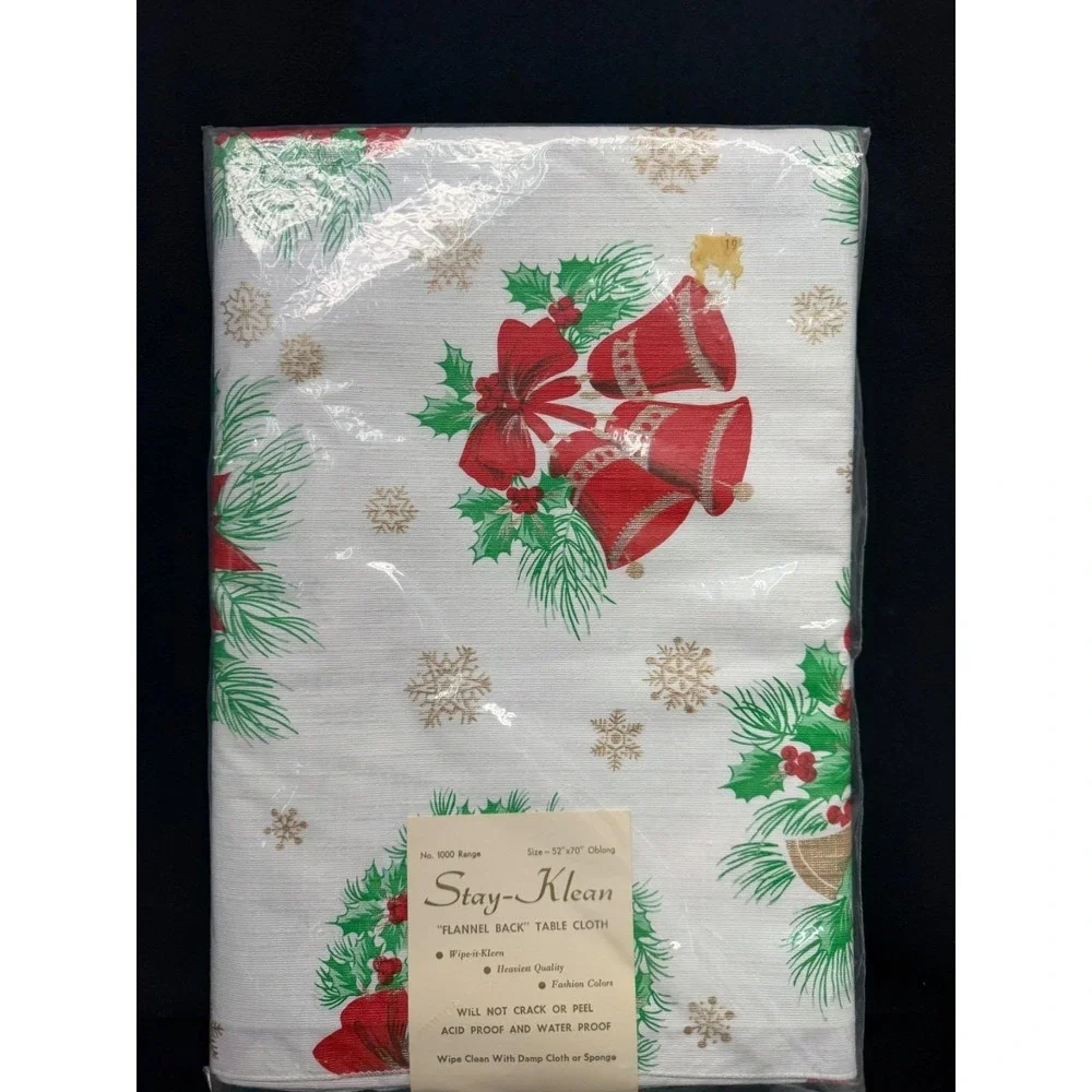 Vintage Christmas Tablecloth Stay-Klean Flannel Back 52